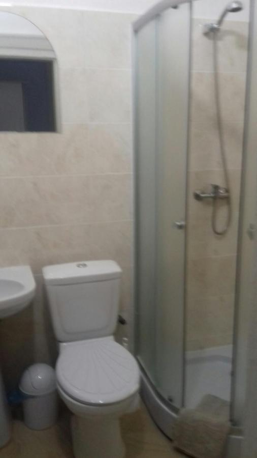 Gelena Гостьовий Двір Uzjhorod Exteriör bild