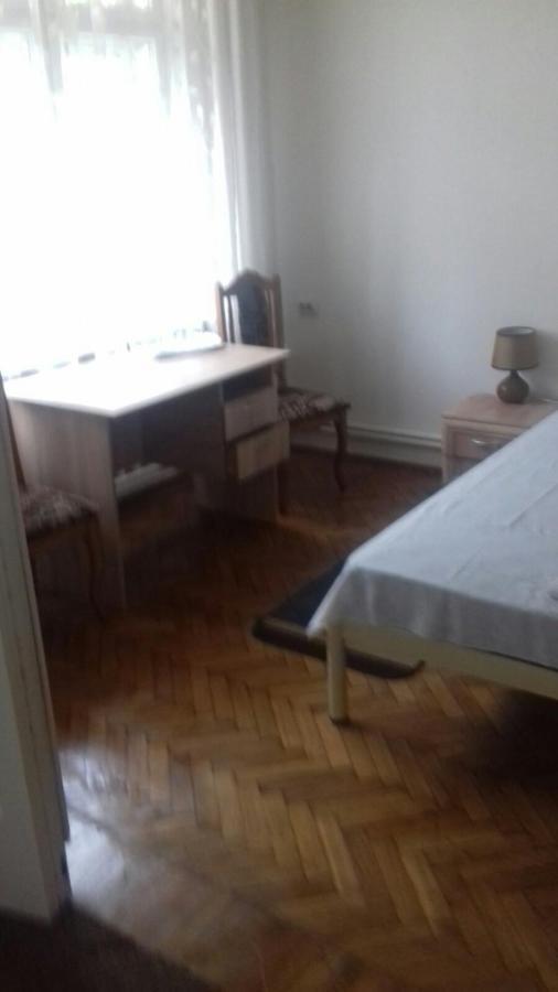 Gelena Гостьовий Двір Uzjhorod Exteriör bild