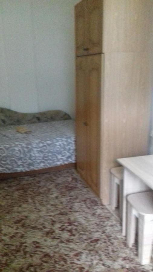 Gelena Гостьовий Двір Uzjhorod Exteriör bild